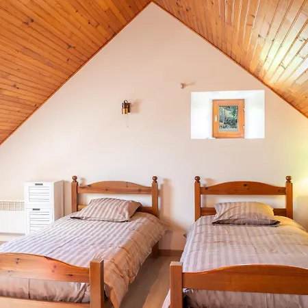 Dom wakacyjny La Maison De Castanet Entre Aubrac Et Margeride