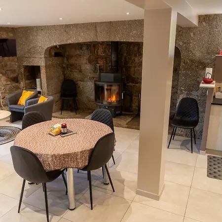La Maison De Castanet Entre Aubrac Et Margeride Dom wakacyjny