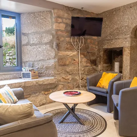 La Maison De Castanet Entre Aubrac Et Margeride Dom wakacyjny