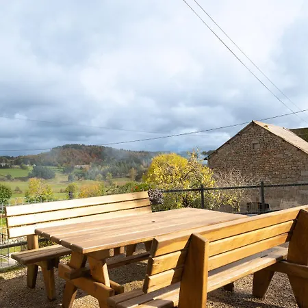 La Maison De Castanet Entre Aubrac Et Margeride * Le Buisson (Lozere)